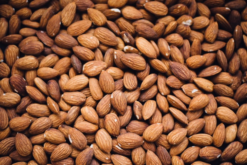 Caramel Almonds - Raju Atmaram's Dryfruits